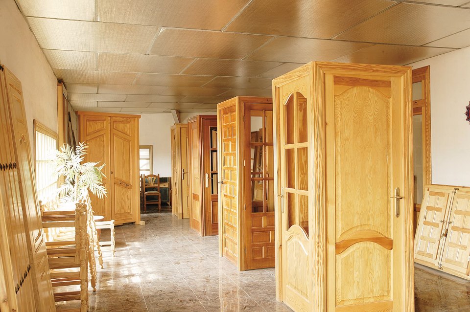 Exposición Puertas MM-Carpintería